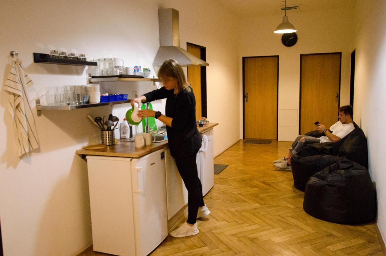 Globe Hostel Prague Adults Only エクステリア 写真